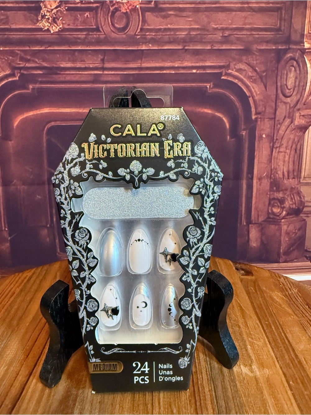 CALA Victorian Era Press On Nails Halloween Summerween NWT 24 PCS Goth Heart